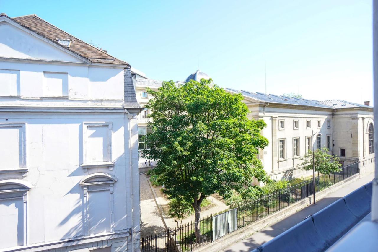 Beautiful Apartment In The Heart Of Paris Exterior photo